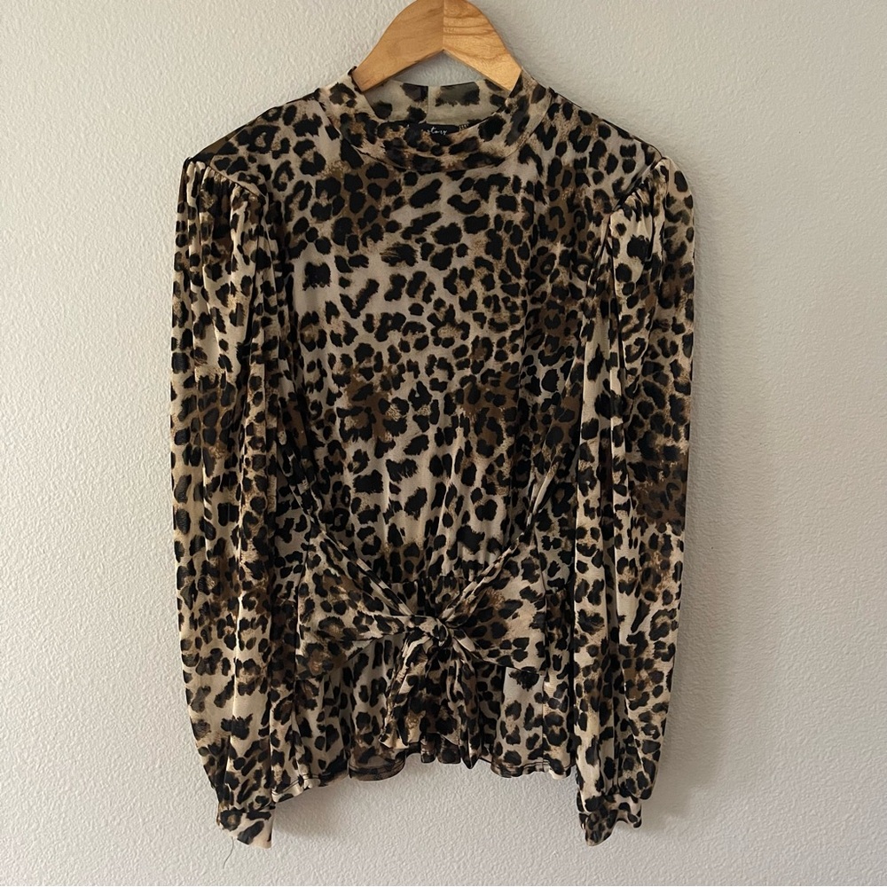 A Love Story Animal Print Tie Front Top Blouse Size XL